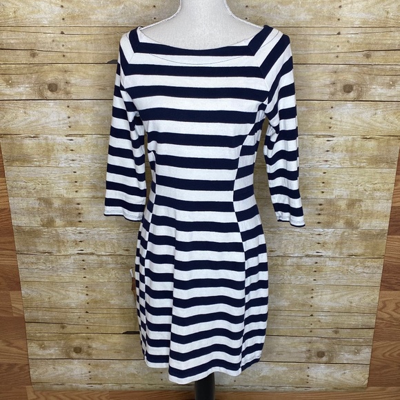 GAP Dresses & Skirts - GAP 3/4 SLEEVE PREPPY BOAT NECK DRESS SIZE SMALL